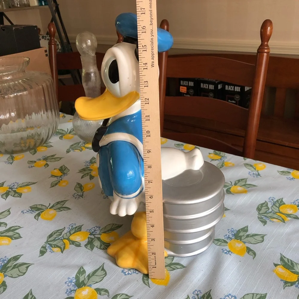 Vintage Donald Duck Ceramic Cookie Jar -